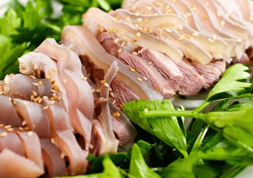 Thịt dê Ninh Thuận săn chắc trên từng sớ thịt