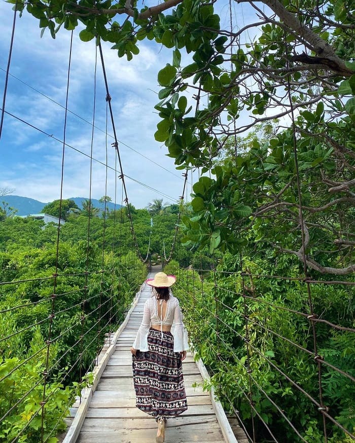 Cầu treo Vĩnh Hy