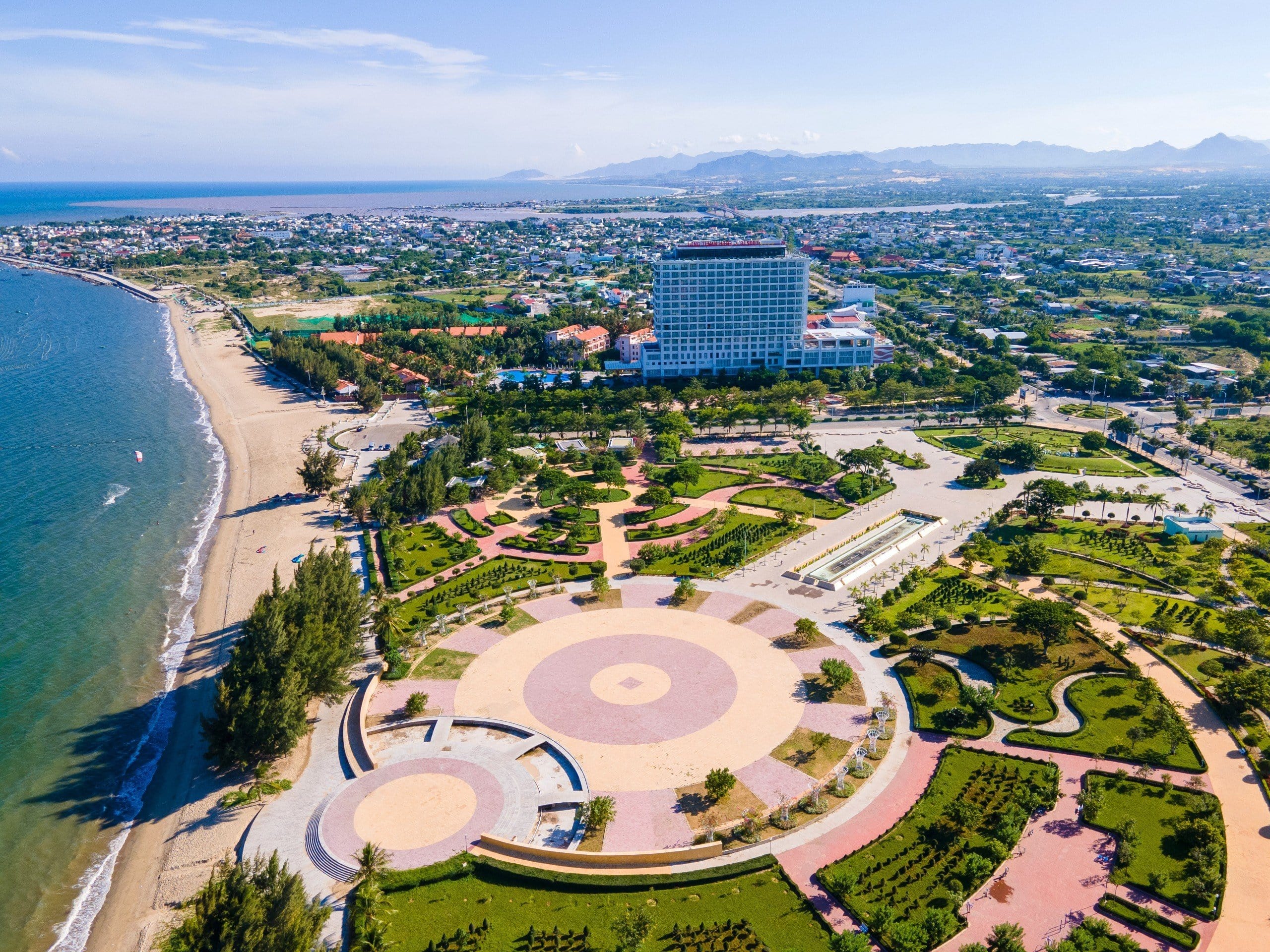 Tổng quan về công viên biển Bình Sơn