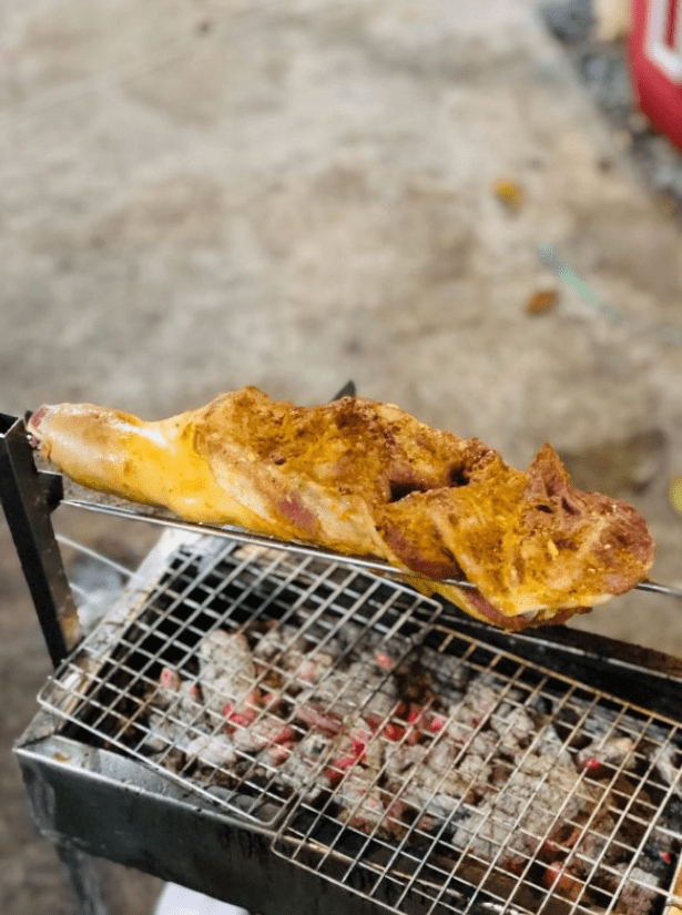 Bạn đả thử món thịt cừu nướng tại Ninh Thuận chưa