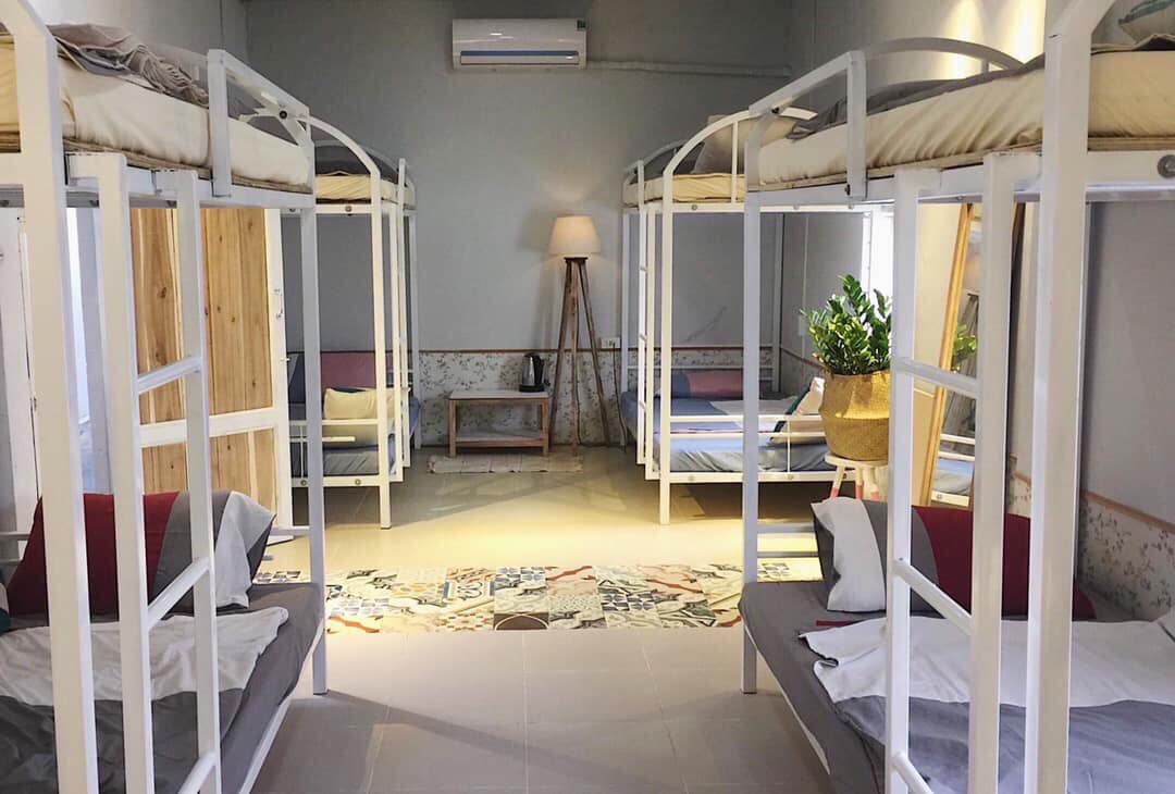 Homestay cũng cấp sẵn những đồ dùng cá nhân cần thiết dành cho bạn