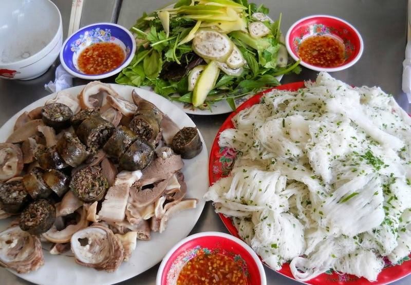 Bánh hỏi lòng heo cũng là món chứ danh của Phan Rang