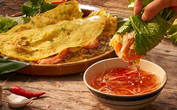 Còn mắm miền Trung thì chỉ có một loại mắm chua ngọt mà thôi