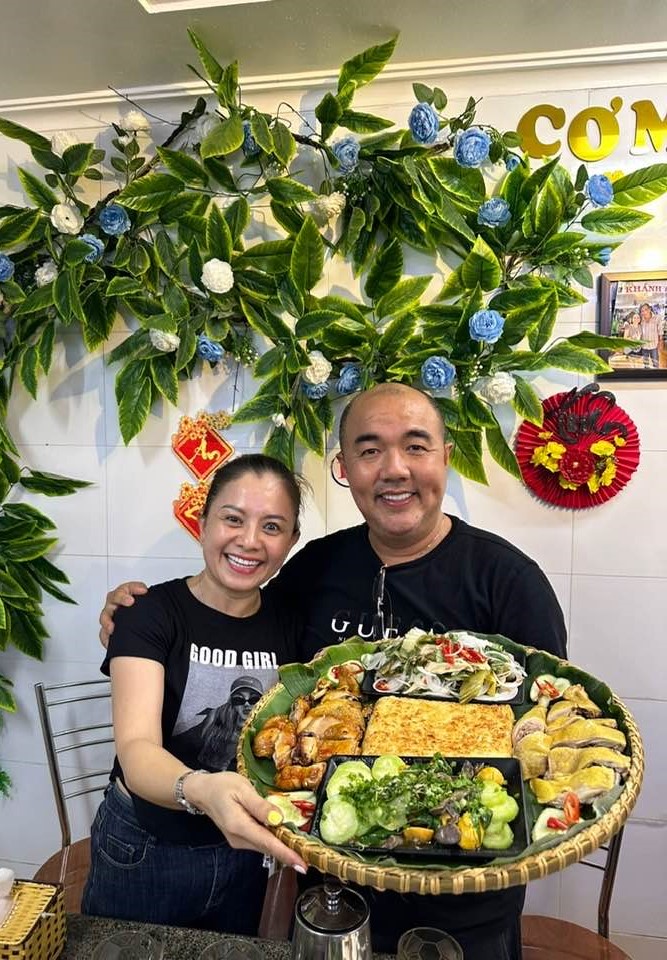 Chị chủ quán siêu mến khách