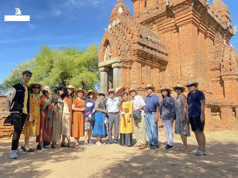 tour Hà Nội Vĩnh Hy khám phá tháp chăm Ninh Thuận tour Hà Nội Vĩnh Hy khám phá tháp chăm Ninh Thuận