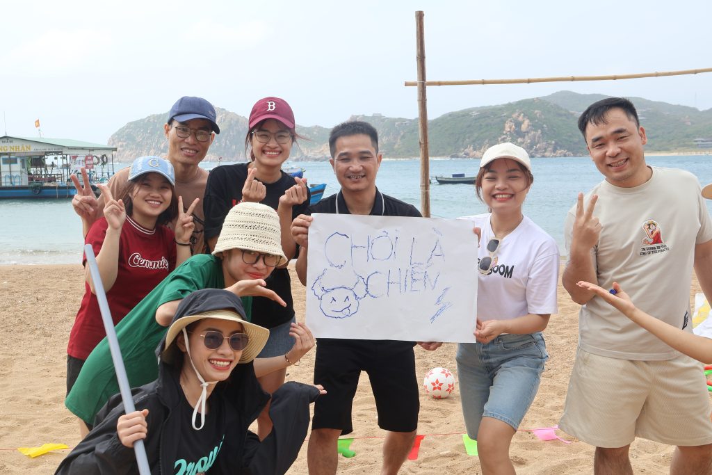Team building vĩnh hy